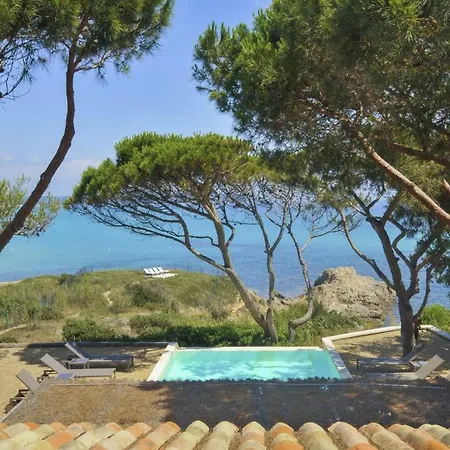 Ramatuelle Sleeps 10 Pool Air Con Wifi Villa