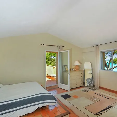 Ramatuelle Sleeps 10 Pool Air Con Wifi Villa Saint-Tropez
